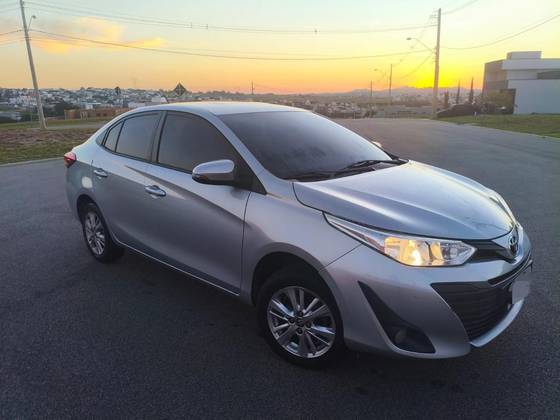 TOYOTA YARIS 1.5 16V FLEX SEDAN XL MULTIDRIVE
